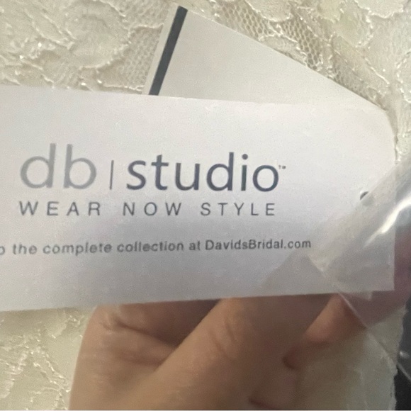 David’s Bridal Wedding/Bridal Shower Dress, Size 6, New, Unworn and Unaltered - Picture 8 of 10